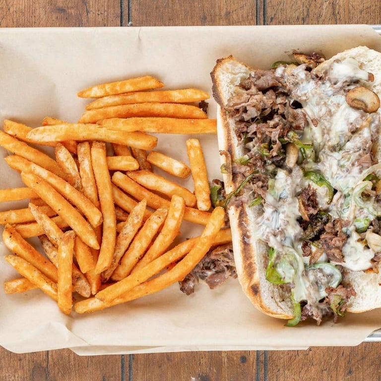 Juicy Burgers: American Comfort Food Classics